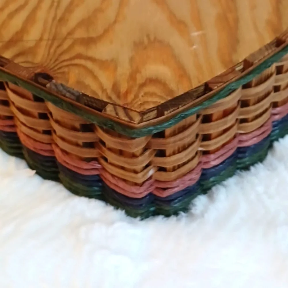 Handcrafted Heart Wooden Wicker Shelf Florida State Fair Signed 2005 15 Wx14 L